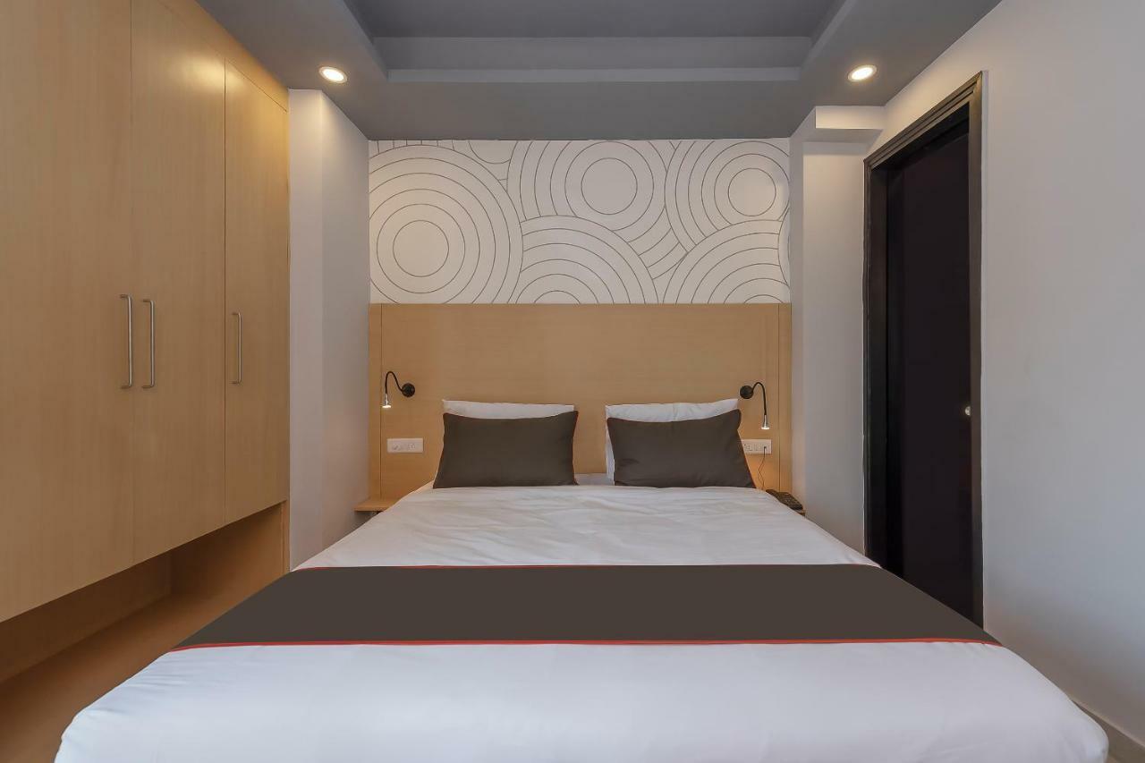 Collection O 162 Vardhman International Hotel Gurgaon Exterior photo