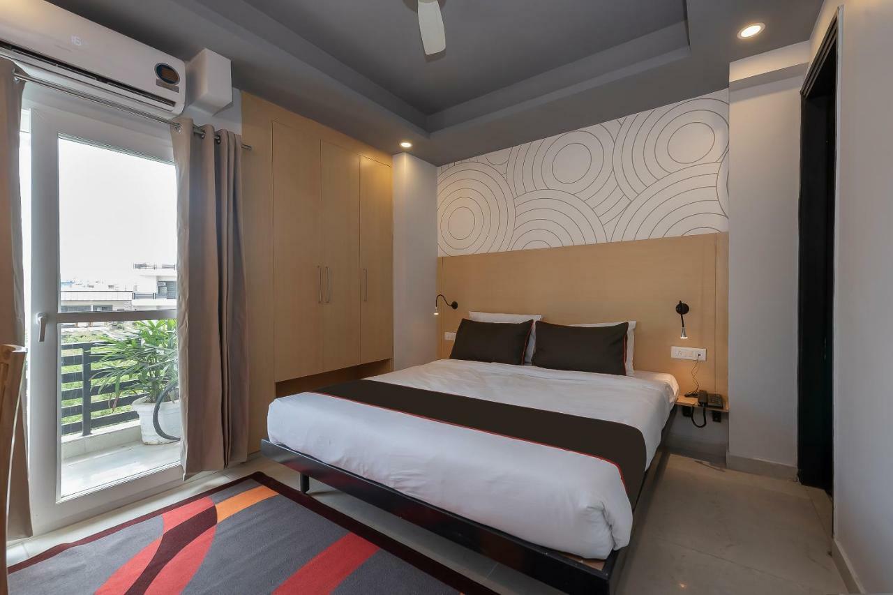 Collection O 162 Vardhman International Hotel Gurgaon Exterior photo